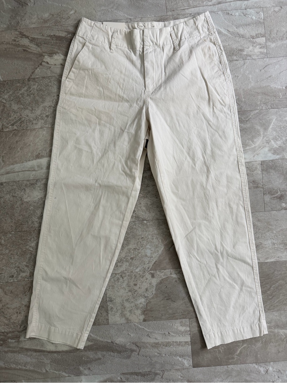 A new day pants High Rise Straight Stretch size 6 and size 8